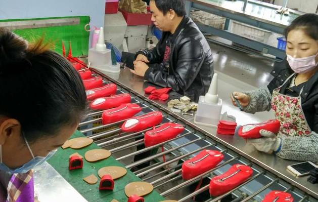 子类一亚洲精品一区二区在线播放∴服务贴心，质量可靠