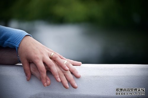 中药药浴亚洲精品久久av无码麻，古老疗法的现代魅力，身心健康的天然守护者